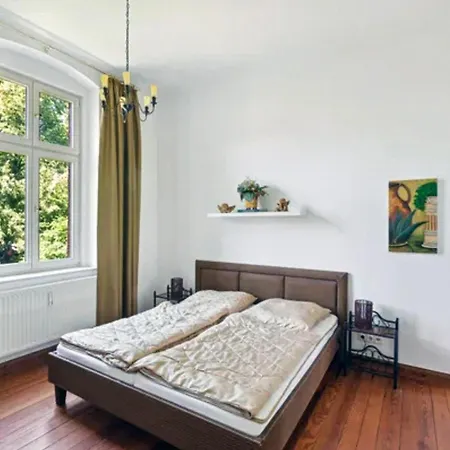 Apartment Gruenderzeitvilla In